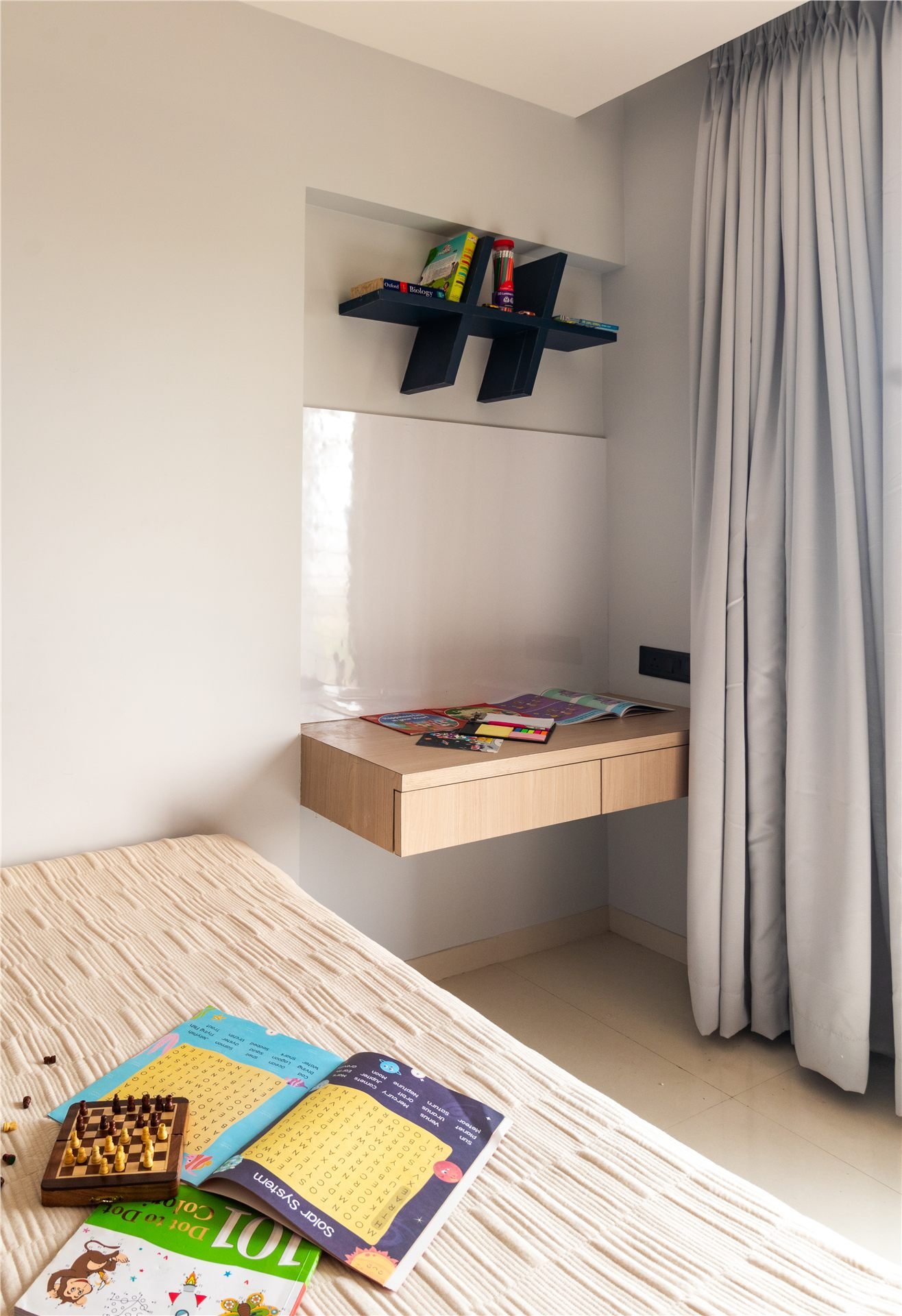 Lenscafee Residence Bedroom by Design DNA